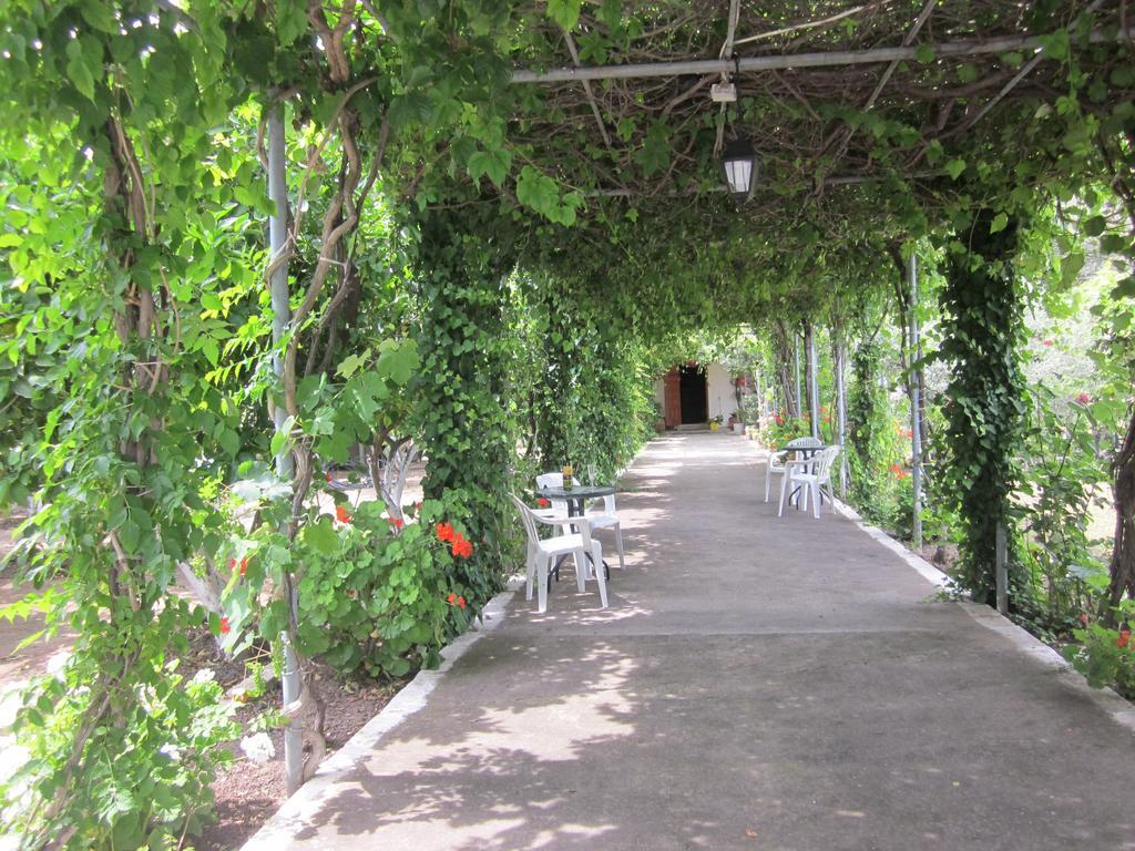 Tina Rooms Gialtra Dış mekan fotoğraf
