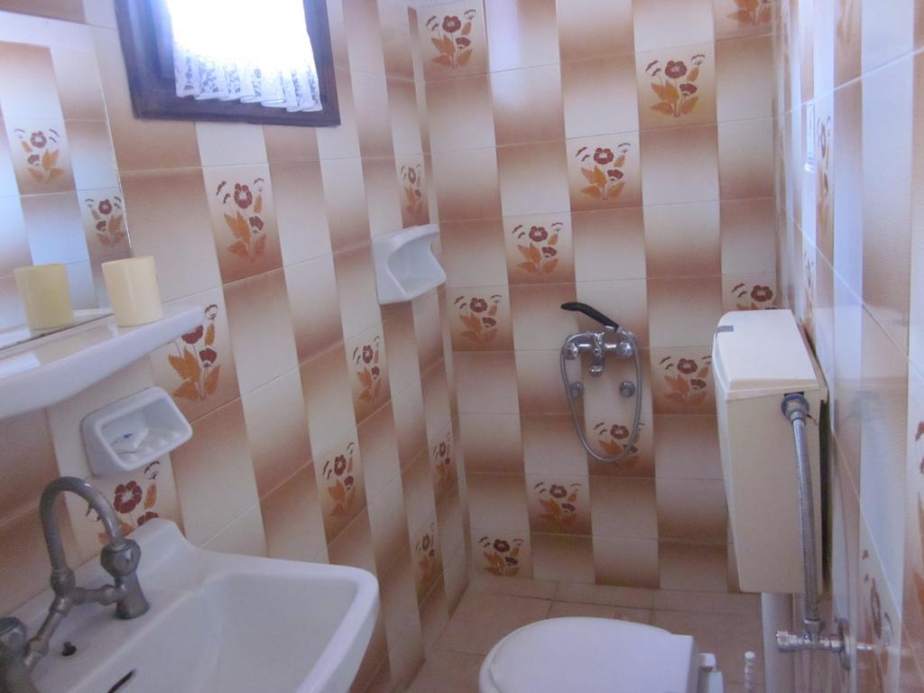 Tina Rooms Gialtra Dış mekan fotoğraf