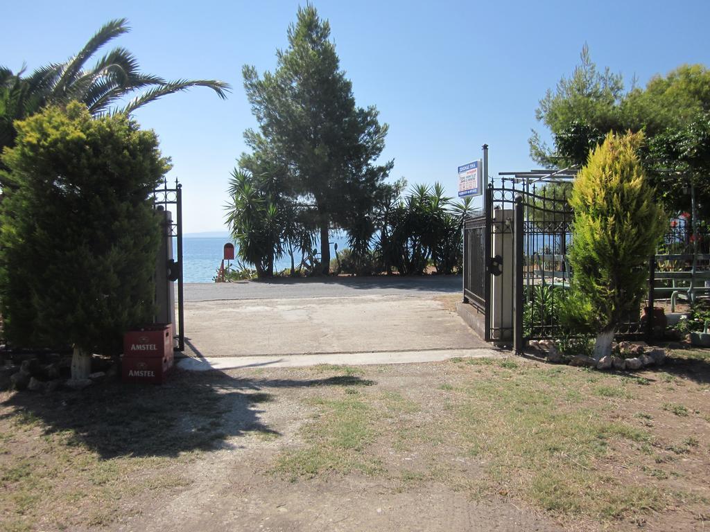 Tina Rooms Gialtra Dış mekan fotoğraf