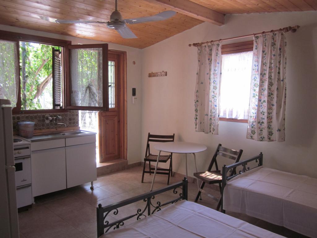 Tina Rooms Gialtra Oda fotoğraf